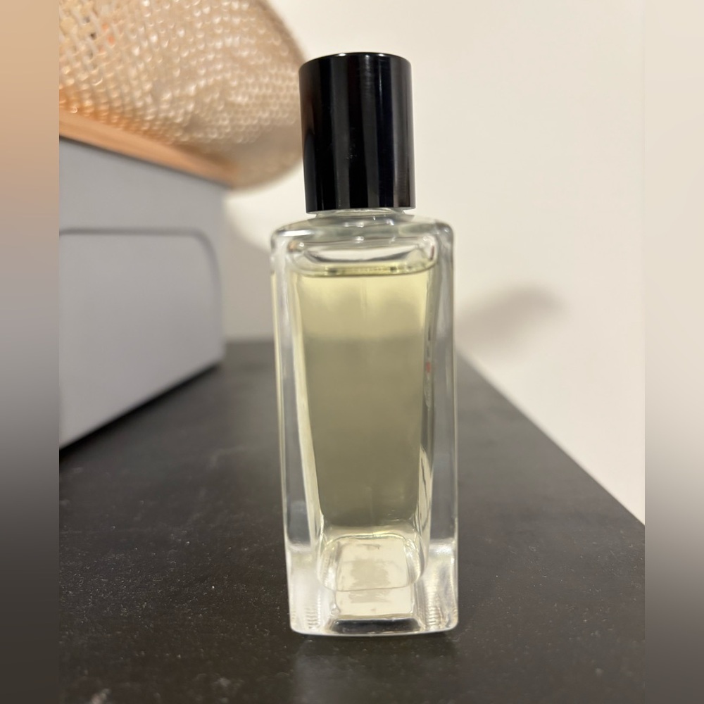 Spring Morning Sand + Fog Perfume Oil - Picture 2 of 3